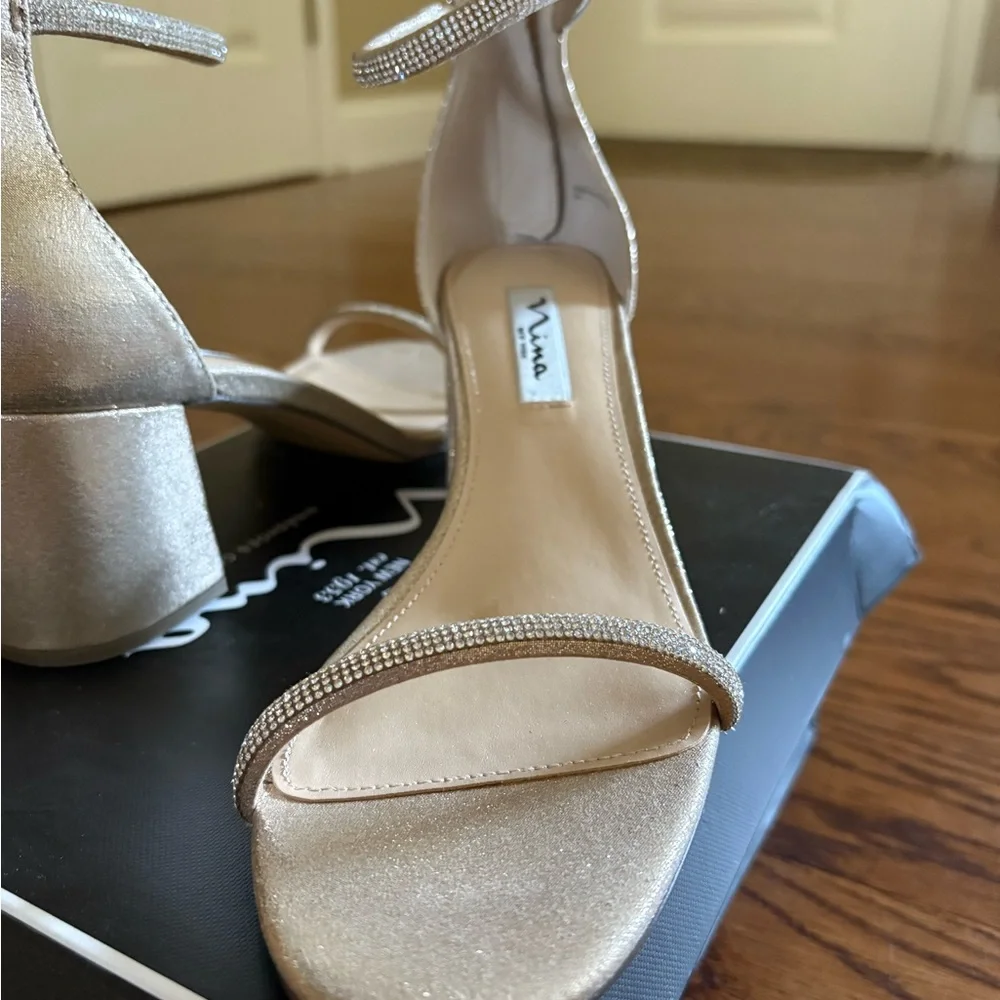 Nina Barby suedette Heels Elegant Block Sandals NIB - Picture 2 of 10